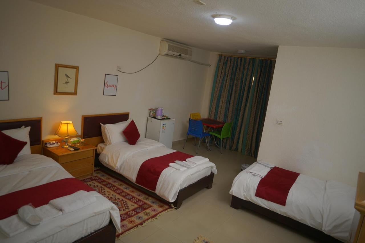 Petra Mountain Hotel Wadi Musa Extérieur photo